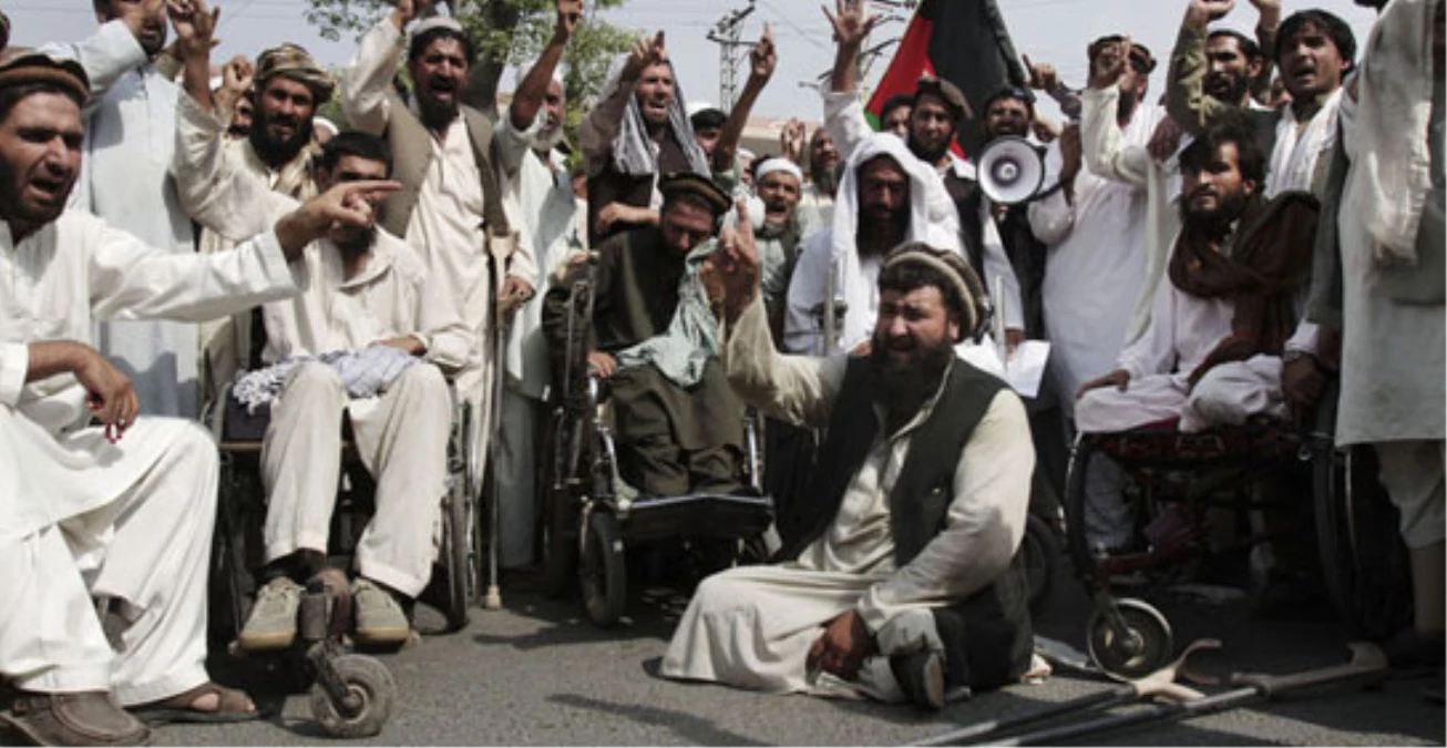 Pakistan\'da 35 Taliban Militanı Öldürüldü