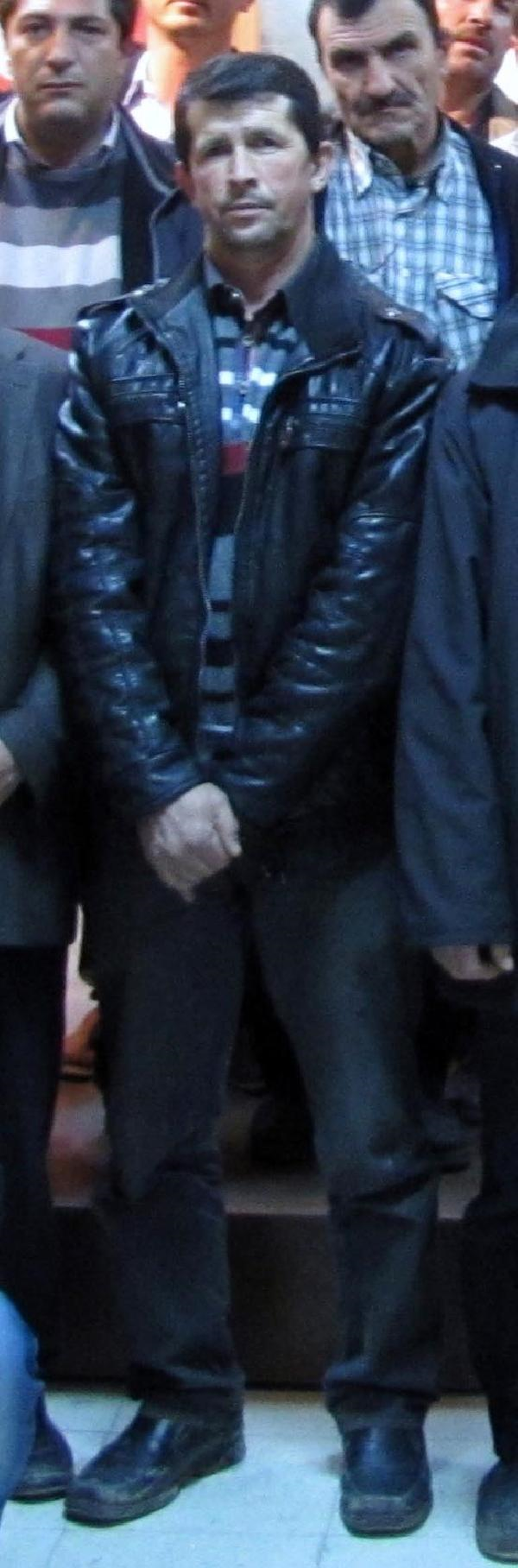Tarlada Üzerine Yıldırım Düşen Çiftçi Öldü
