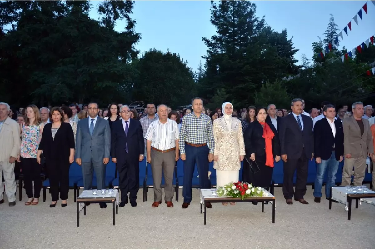 Vali Yerlikaya Mezuniyet Törenine Katıldı