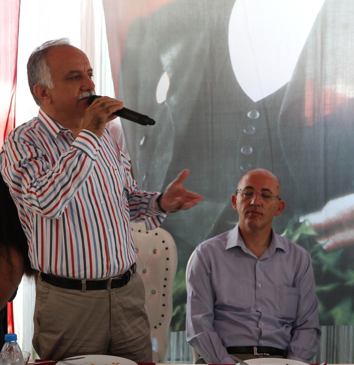 Başkan Karabağ\'dan Köy Enstitüleri Derneği\'ne Ziyaret