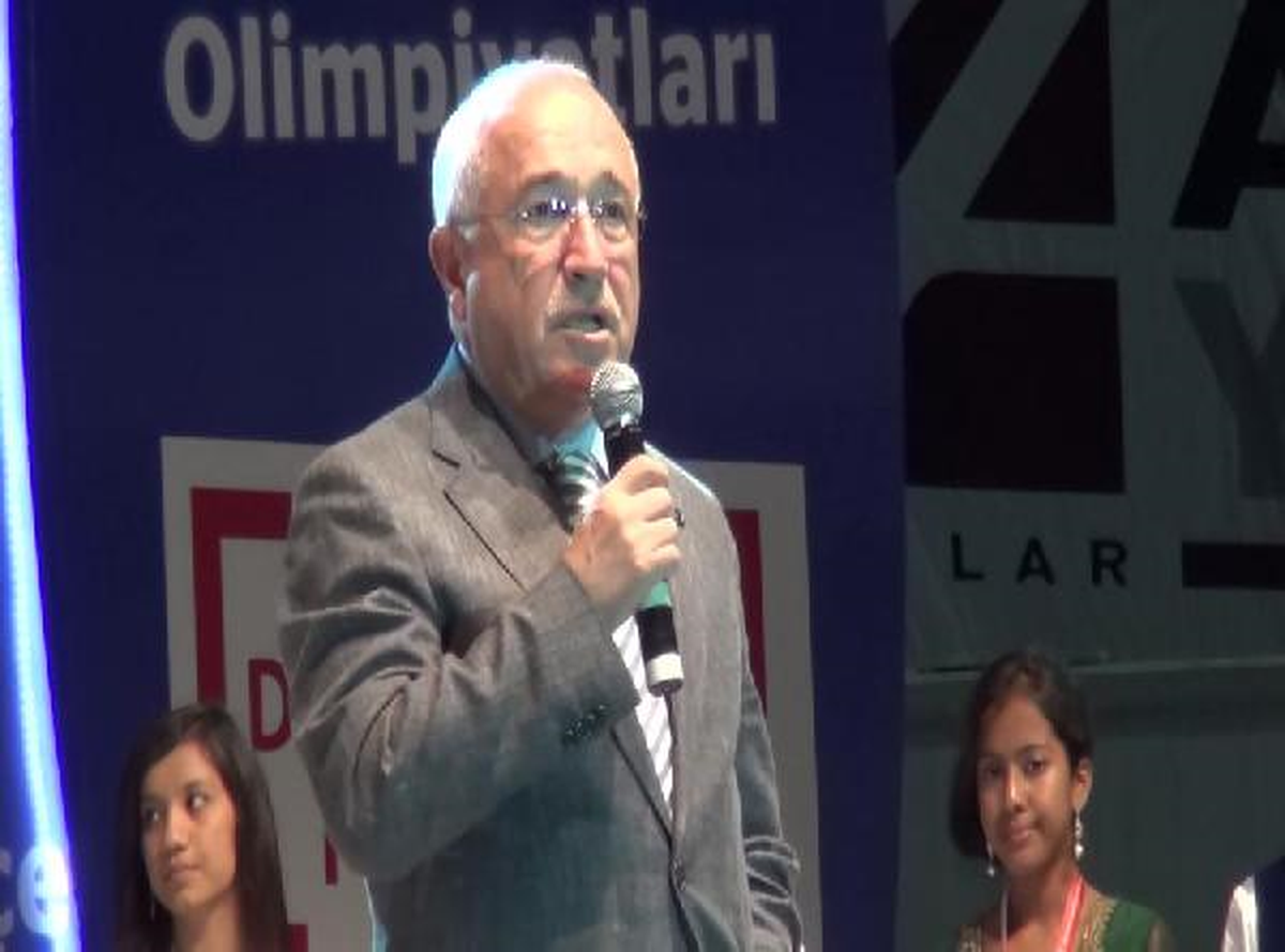 Cemil Çiçek: Bizim Kültürümüzde Yıkmak, Yakmak Yok