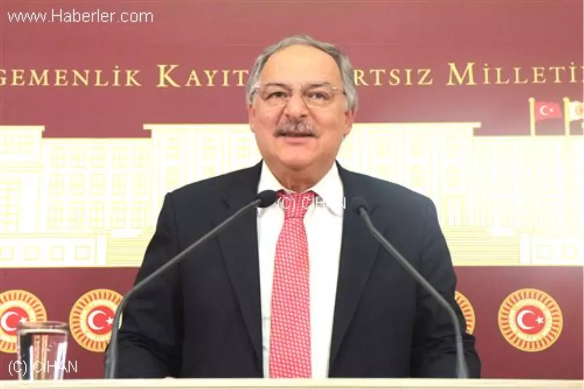 CHP\'li Koç\'un Basın Toplantısı