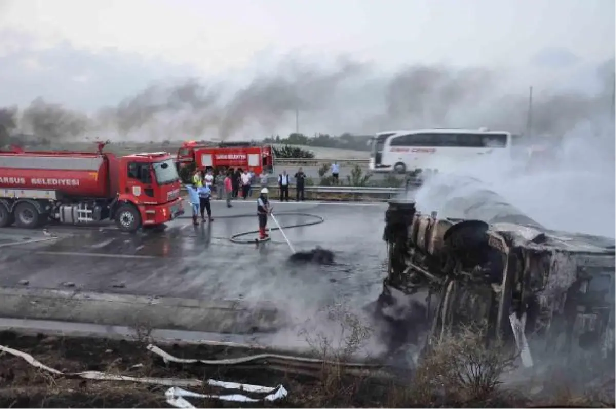 Otoyolda Mazot Yüklü Tanker Yandı