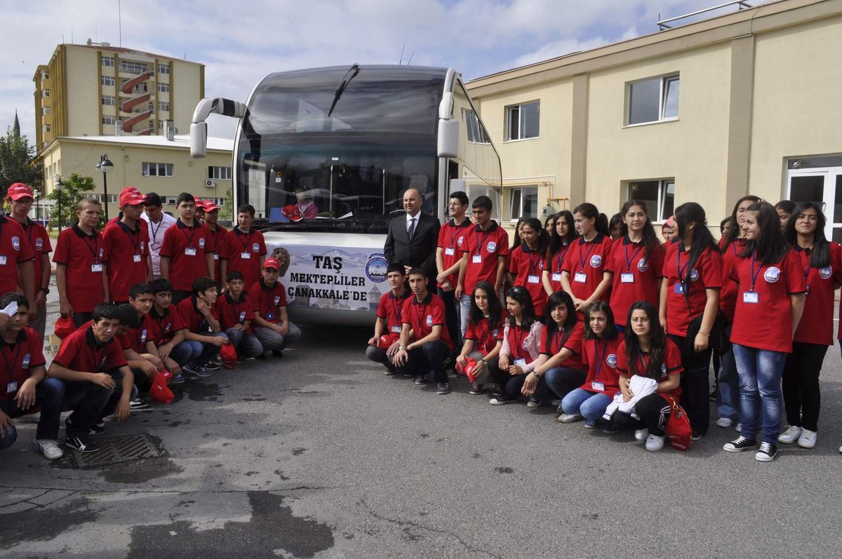Taş Mektepliler Çanakkale Yolcusu