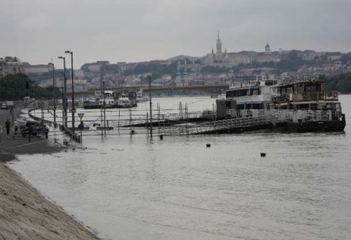 Tuna Nehrinin Su Seviyesi Rekor Düzeye Ulaştı