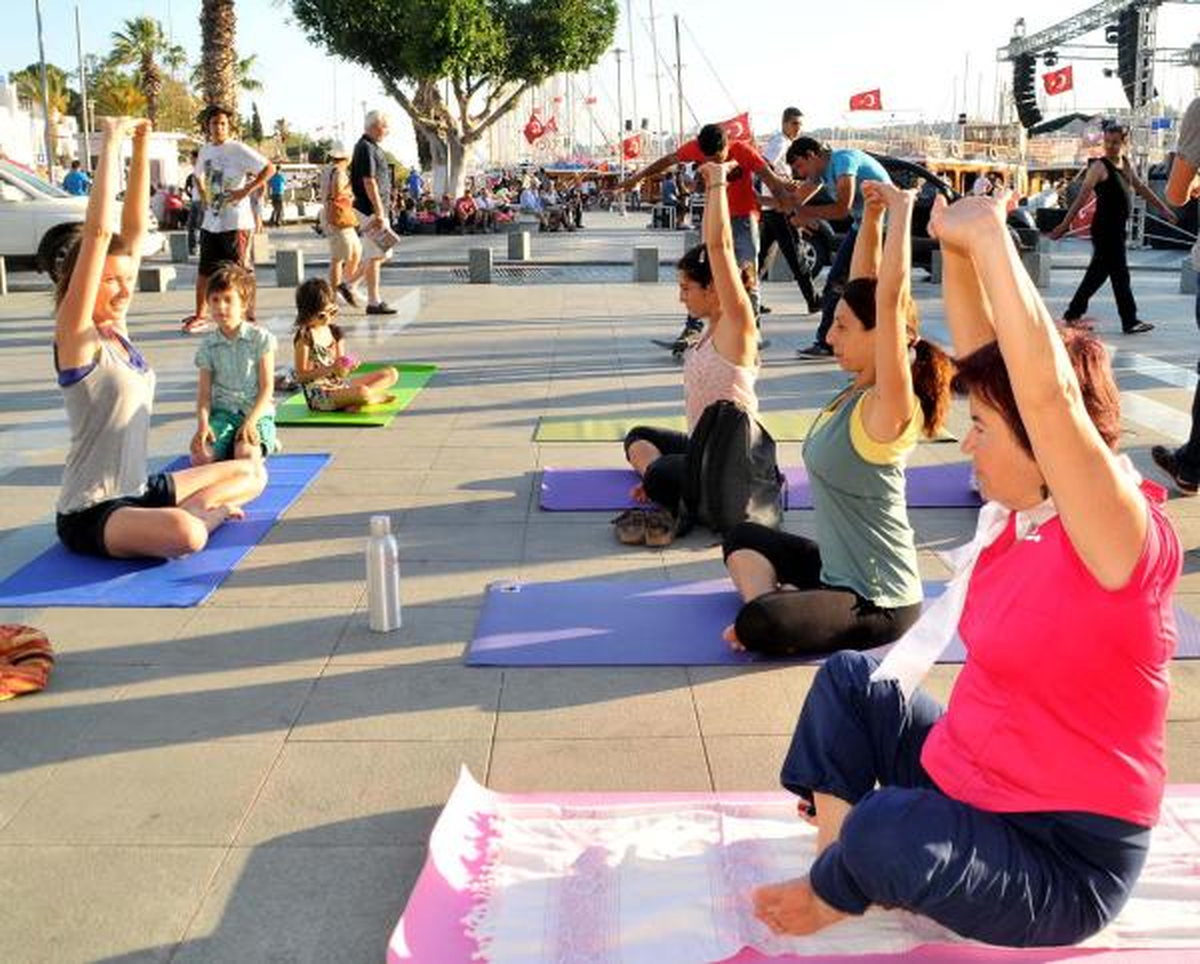 Yoga ve Konserli Gezi Parkı Desteği