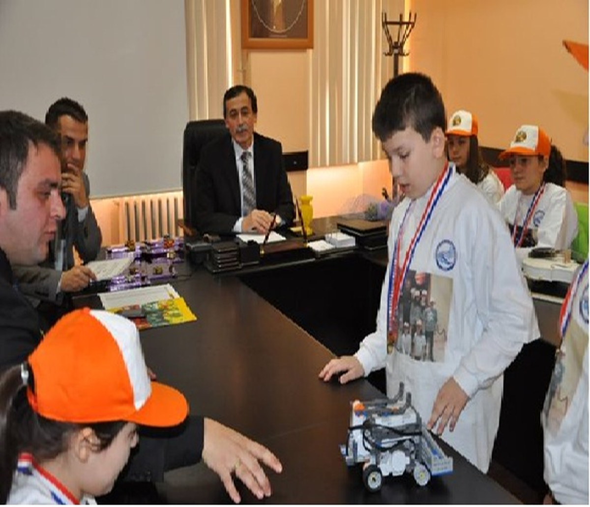 2. Ulusal Robot ve Teknoloji Turnuvası Samsun\'da