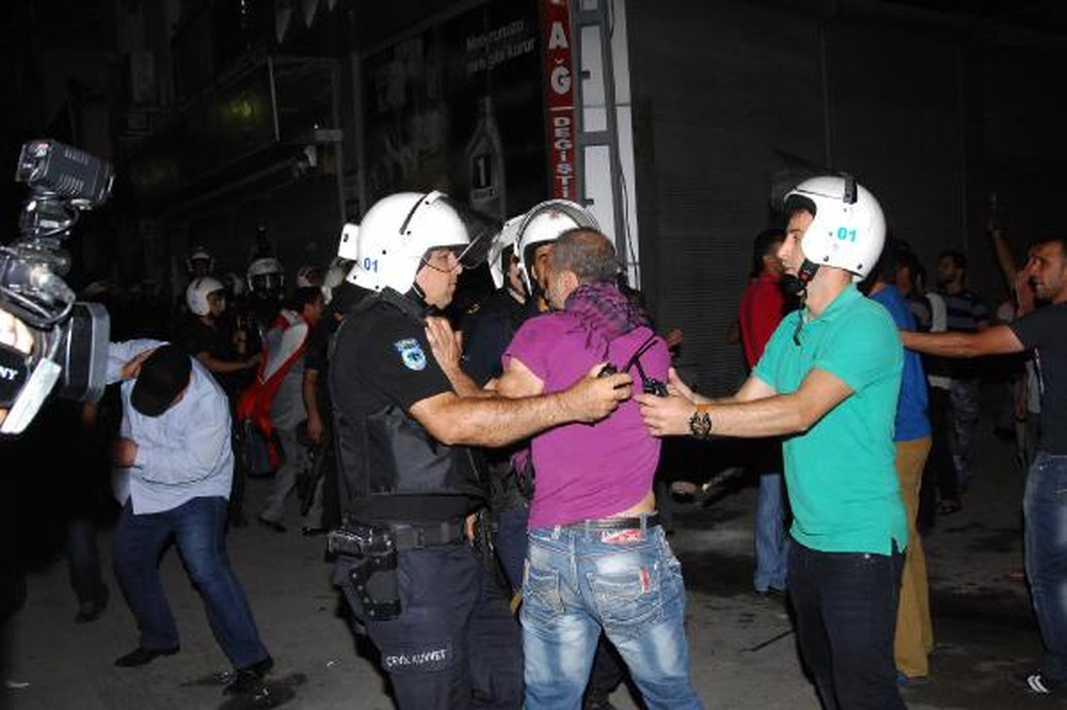 Adana\'da Polislerin Yıllık İzinleri Ertelendi