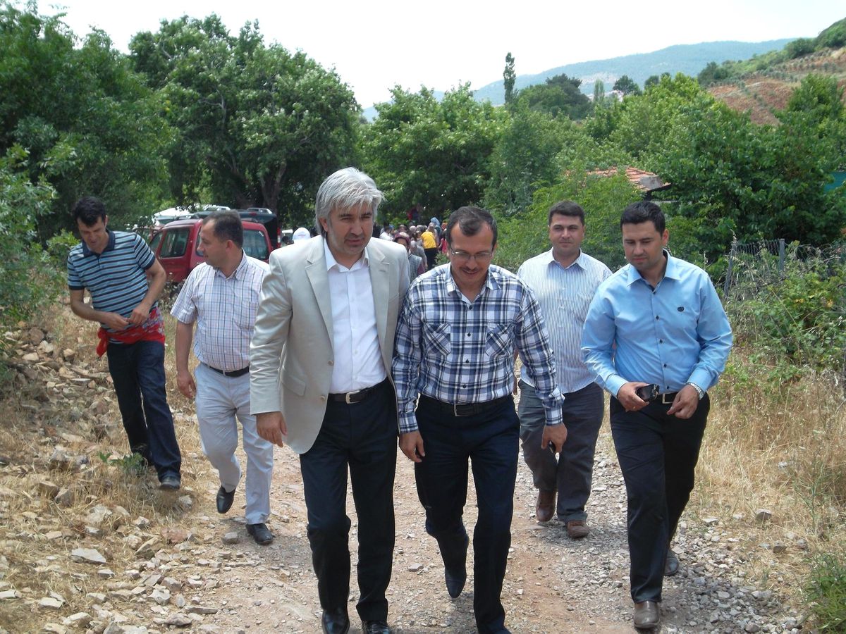 AK Parti'li Aydemir'den Sağduyu Çağrısı