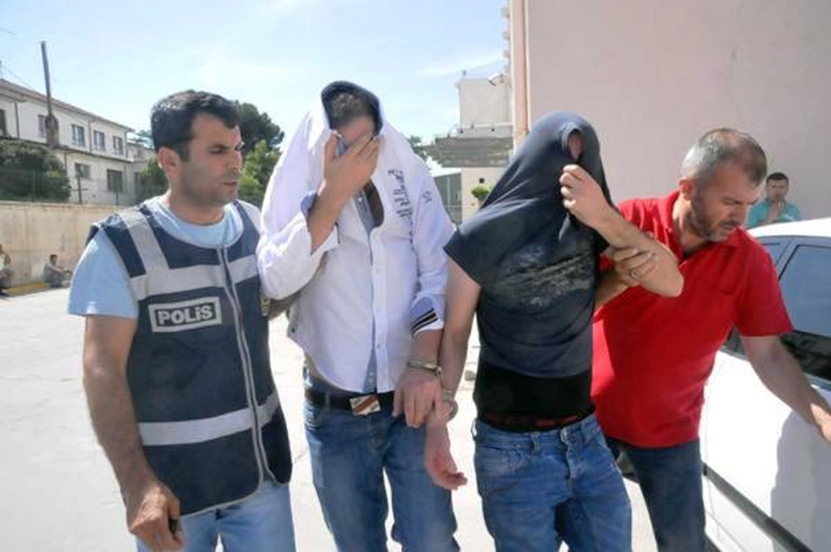 Uyuşturucu Satıcıları Yakalandı