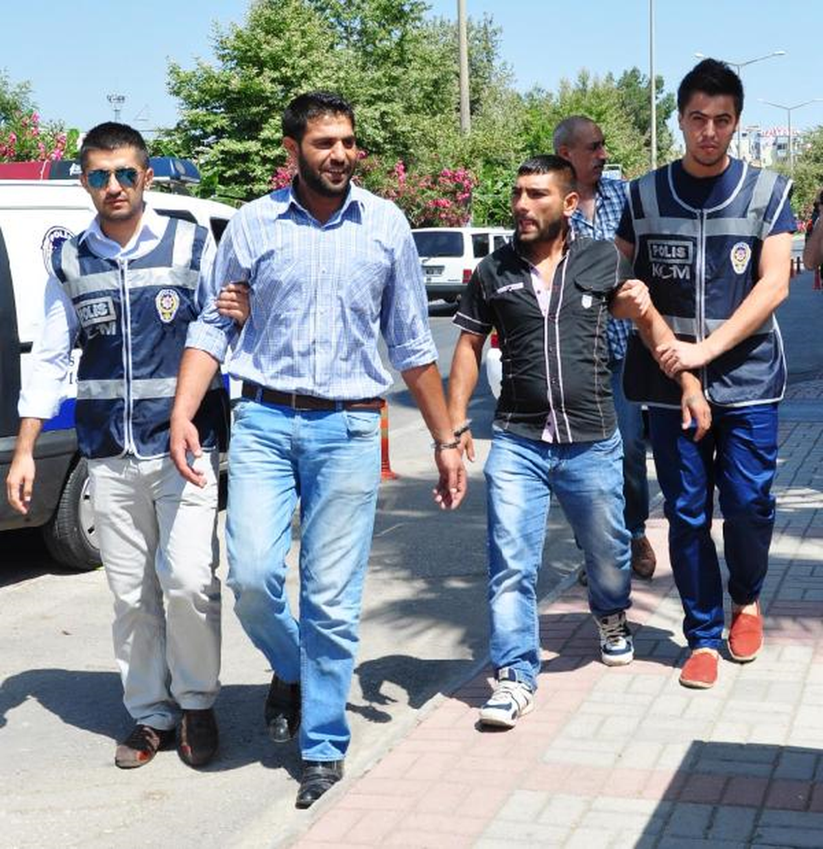 Antalya\'da Uyuşturucu Operasyonu