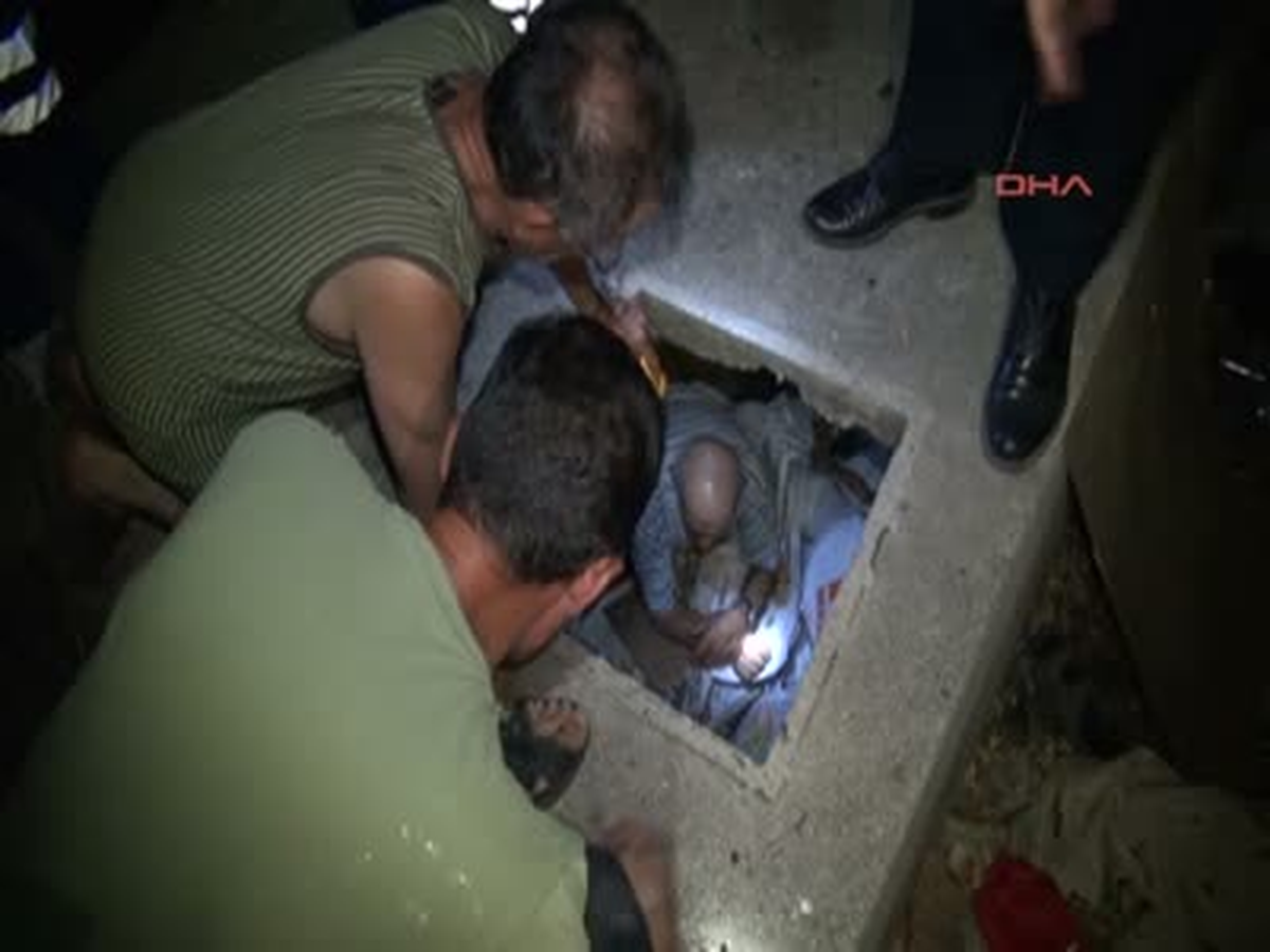 Fethiye Metrelik Su Deposuna Düştü Metrelik Su Deposuna Düştü