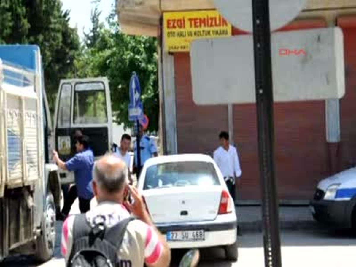 İslahiye\'de Kaçak Akaryakıt Operasyonu 5 Gözaltı