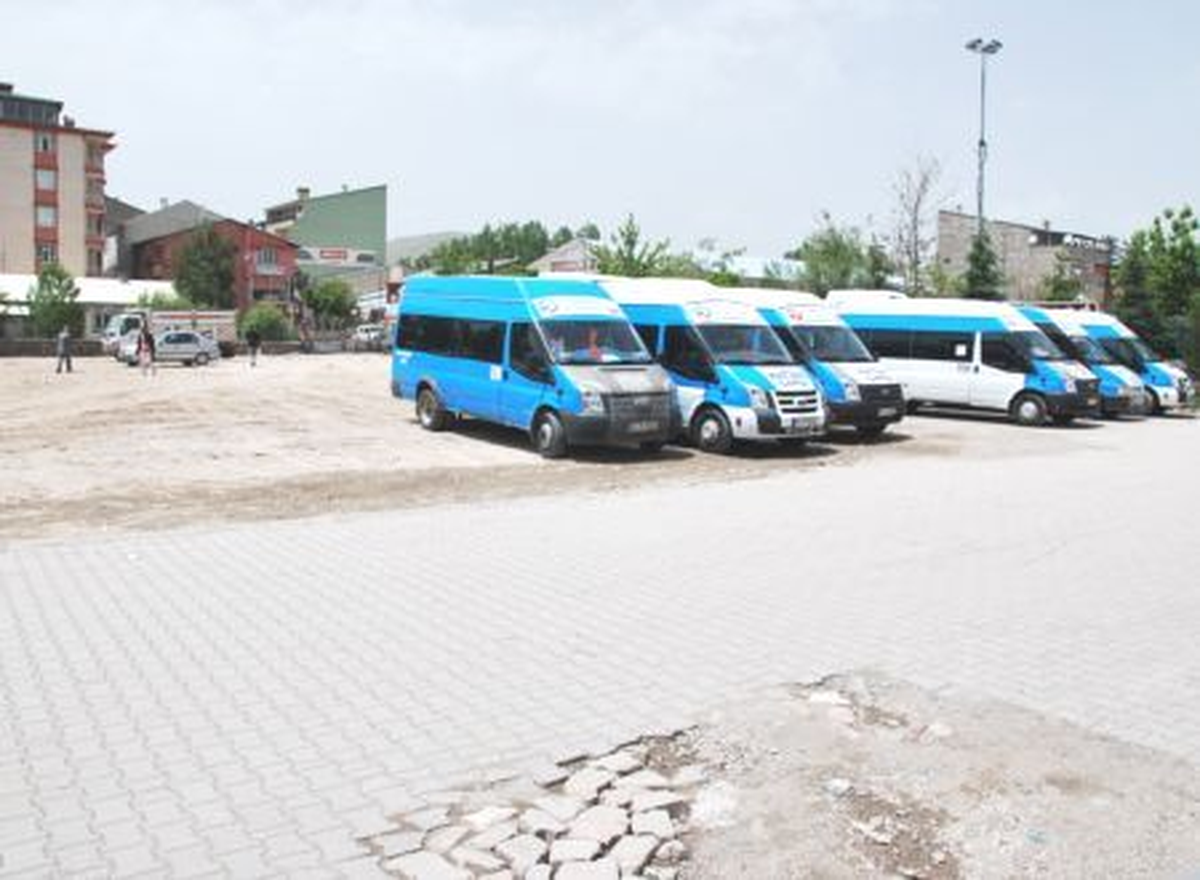 Patnos\'ta Yeni Otopark Alanı Yapıldı