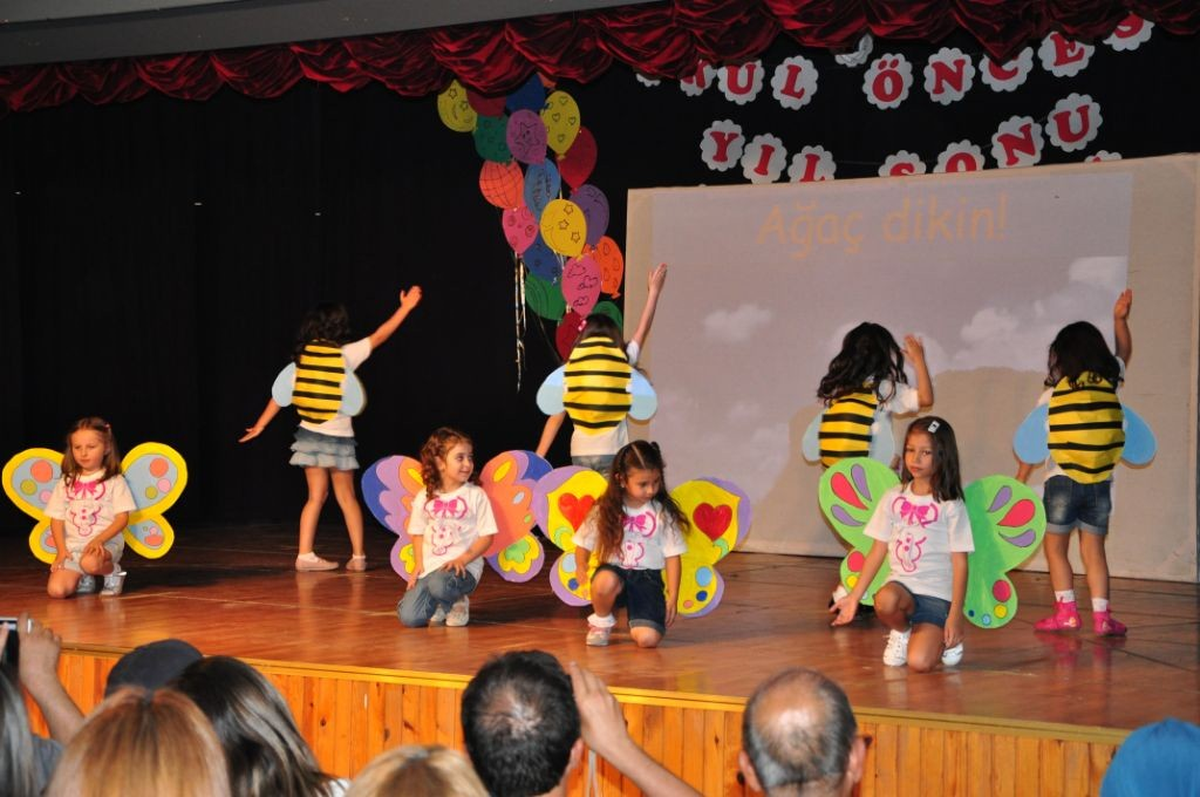 Pev\'de Mezuniyet Heyecanı