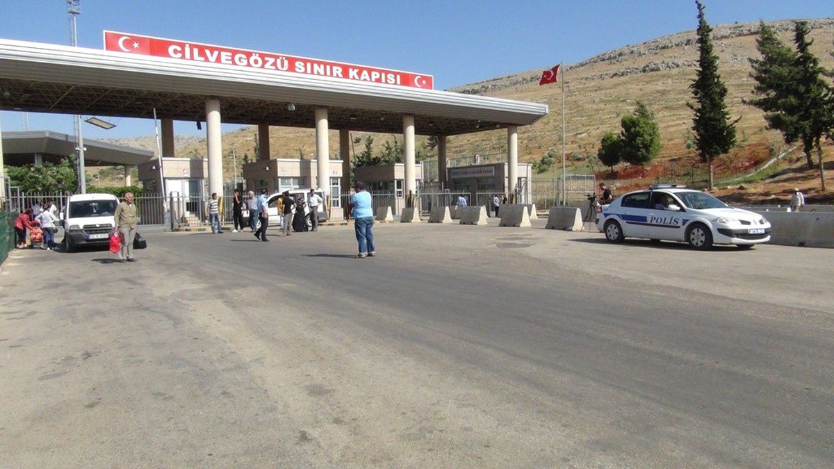 Suriye\'den Kaçışlar Devam Ediyor
