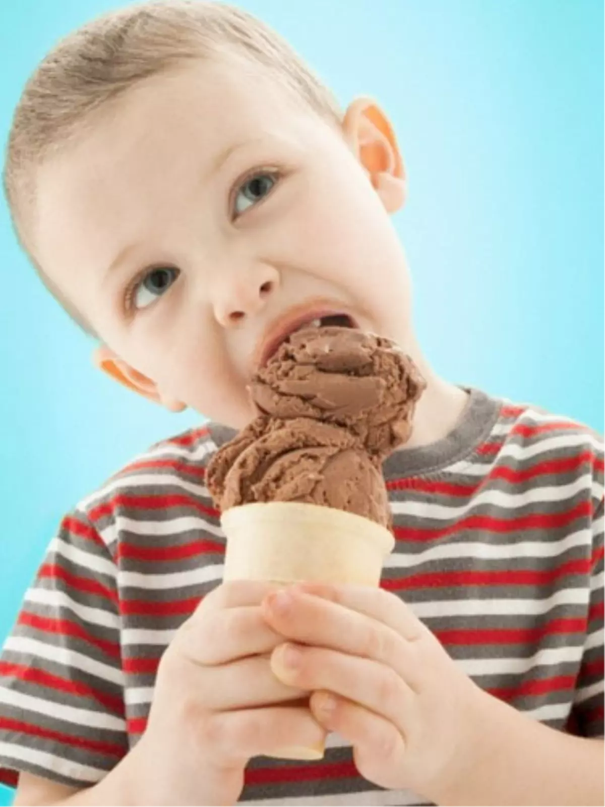 "Süt Sevmeyen Çocuklara Dondurma Yedirin" Önerisi