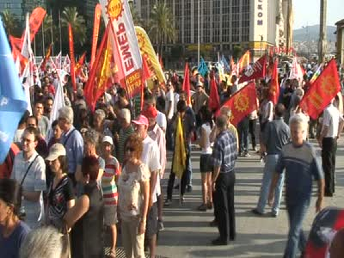 Taksim Müdahalesine İzmir\'den Protesto