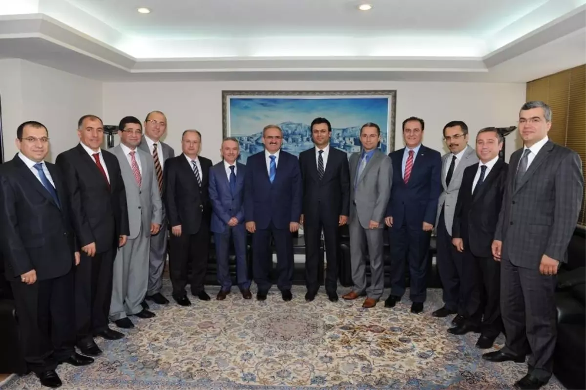 Türk Telekom Heyetinden Vali Karaloğlu\'na Ziyaret