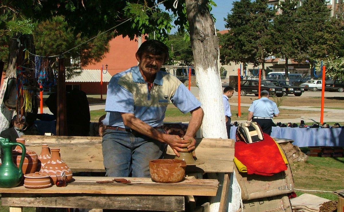 300 Yıllık Dede Mesleğini Yaşatıyor