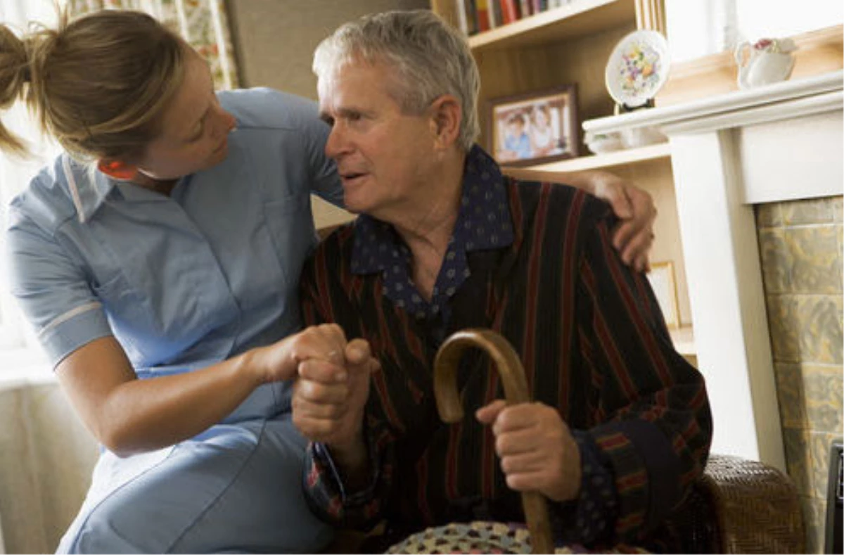65 Yaş Üzeri Her 100 Kişiden Biri Parkinson Hastası
