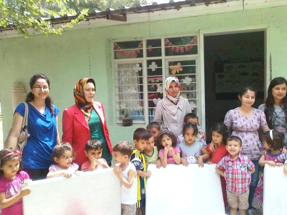 Anasınıfı Öğrencilerinden Köy Okuluna Destek