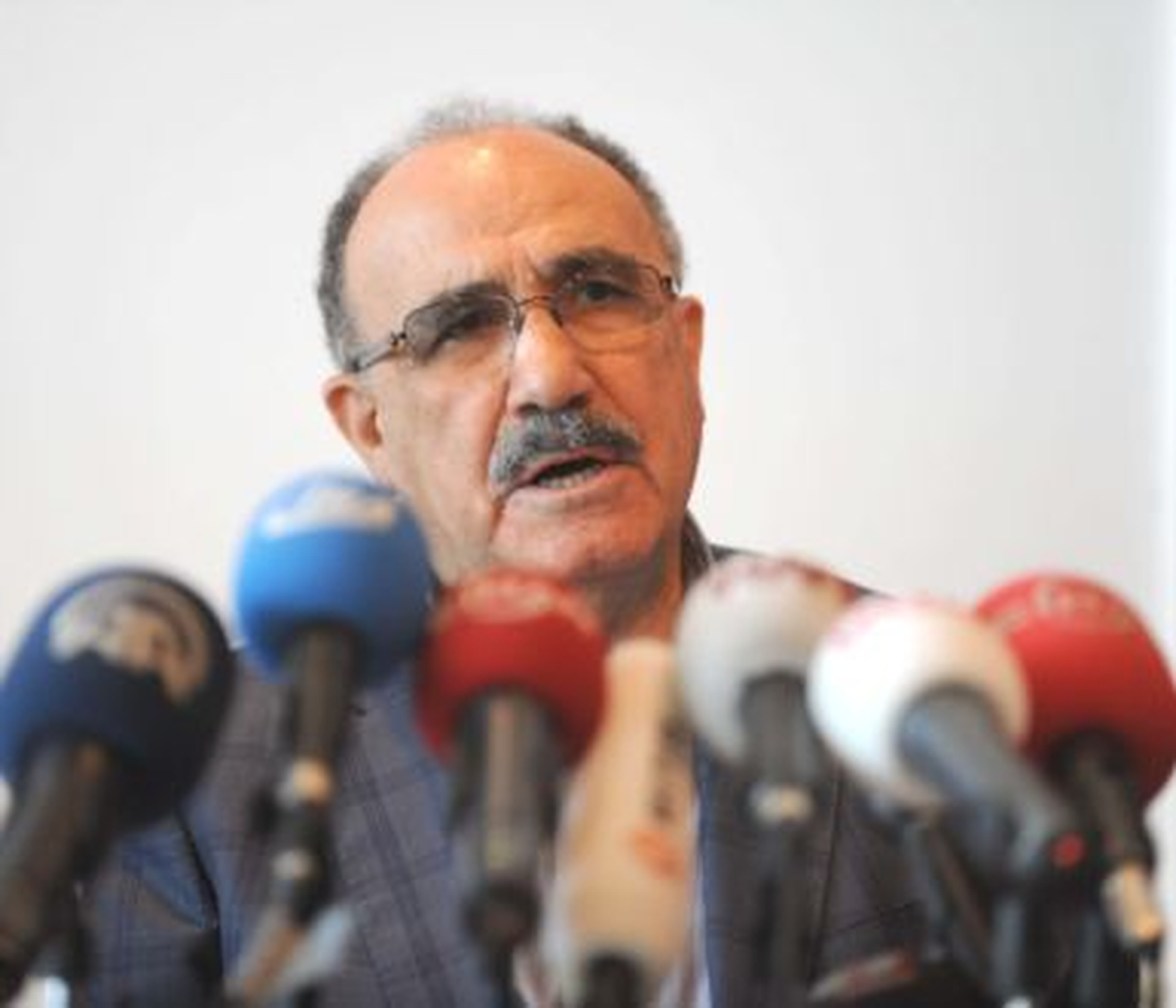 Başbakan Yardımcısı Beşir Atalay ABD\'ye Gitti