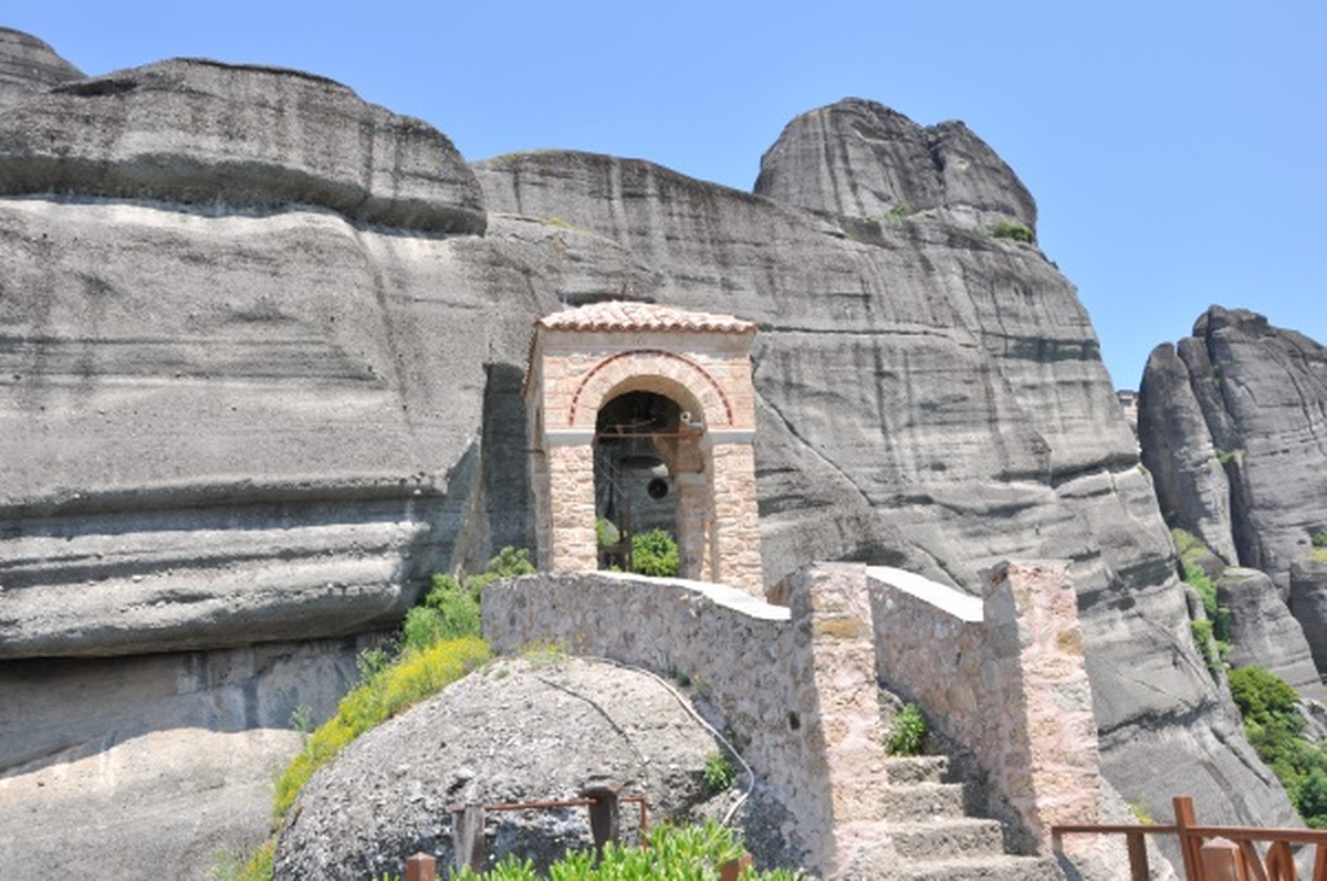 Bulutları Kucaklayabileceğiniz Şehir Meteora