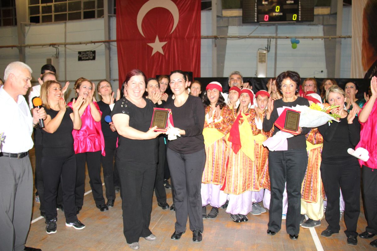 Çaycuma\'da Folklor Şöleni Yapıldı