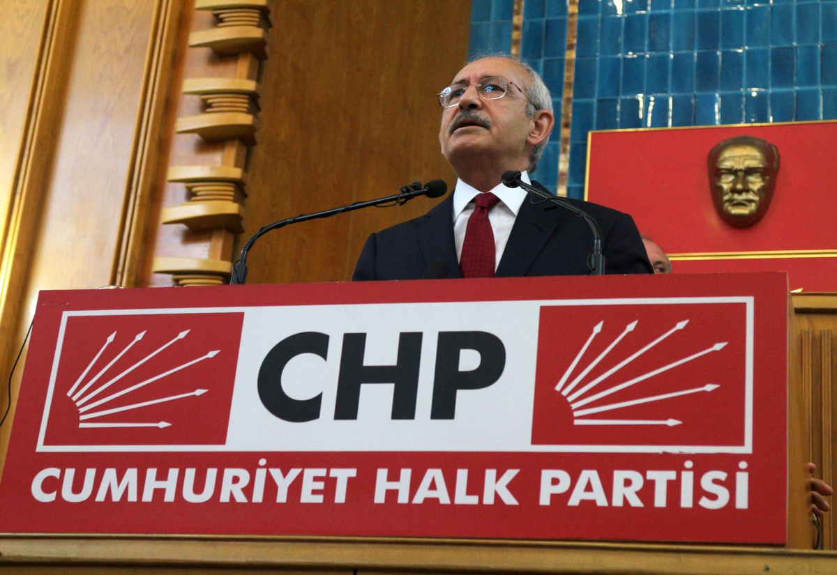 CHP Merkez Yönetim Kurulu (Myk) Saat 01.30\'da Kemal Kılıçdaroğlu Başkanlığında Ankara\'da Toplanacak.