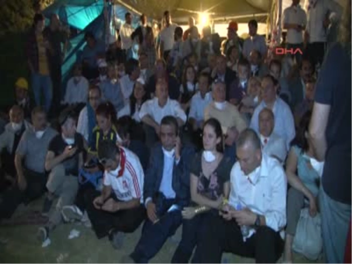 CHP Milletvekilleri Gezi Parkı\'nda
