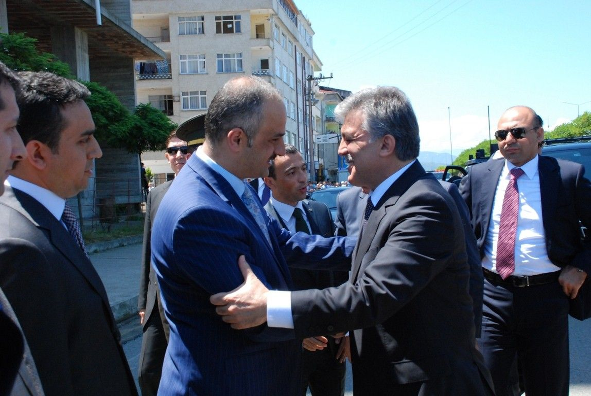Cumhurbaşkanı Gül\'den Liderler Zirvesi Yanıtı: Katkı Sağlayabileceği Kanaatinde Değilim (1)