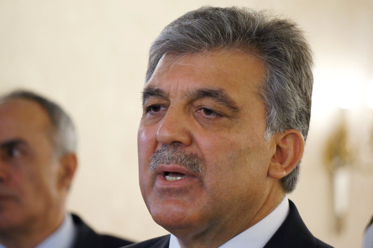 Cumhurbaşkanı Gül, Trabzon\'a Gitti