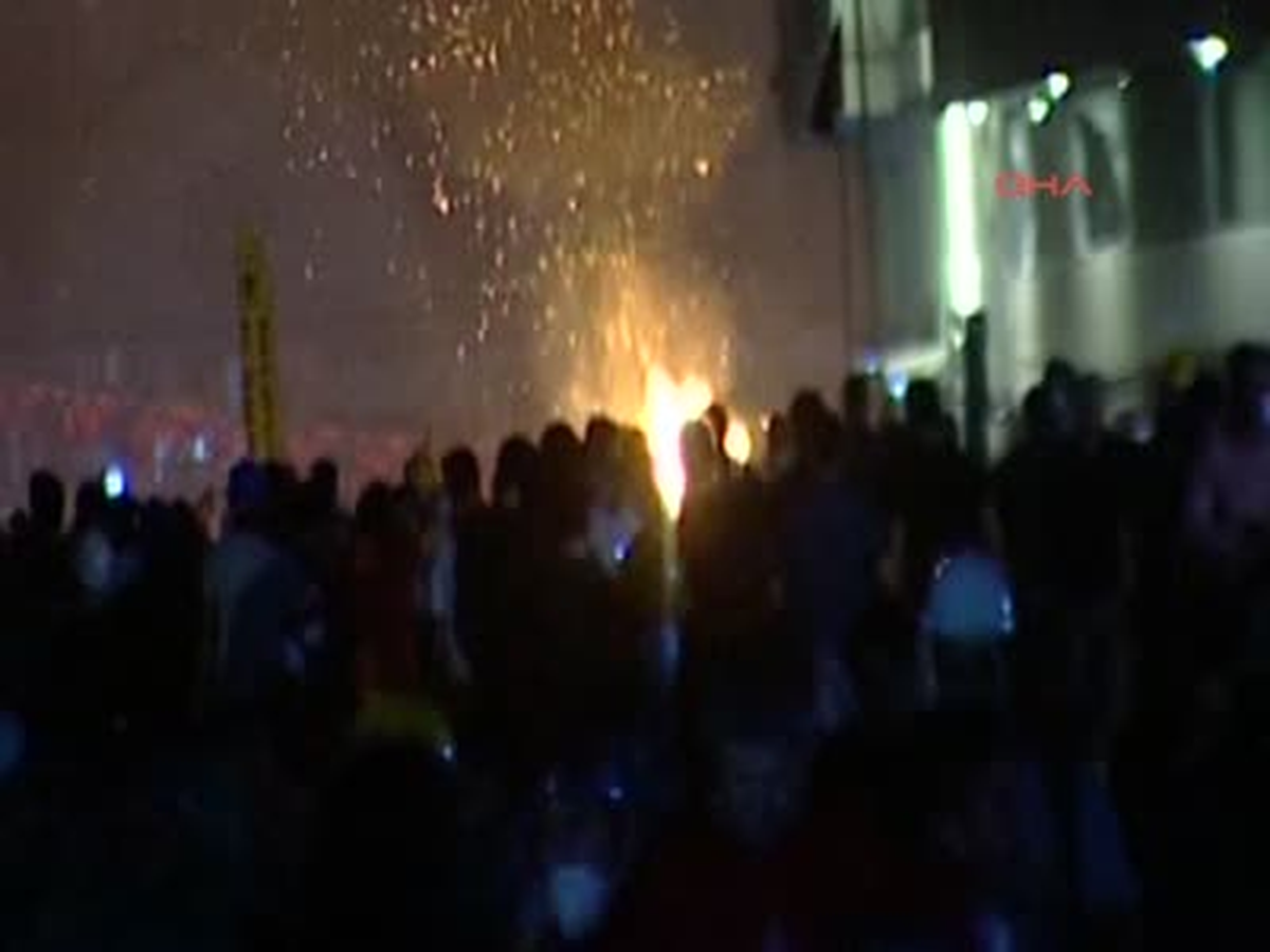 Cumhuriyet Caddesi\'nde Revir Oluşturuldu Kamera.