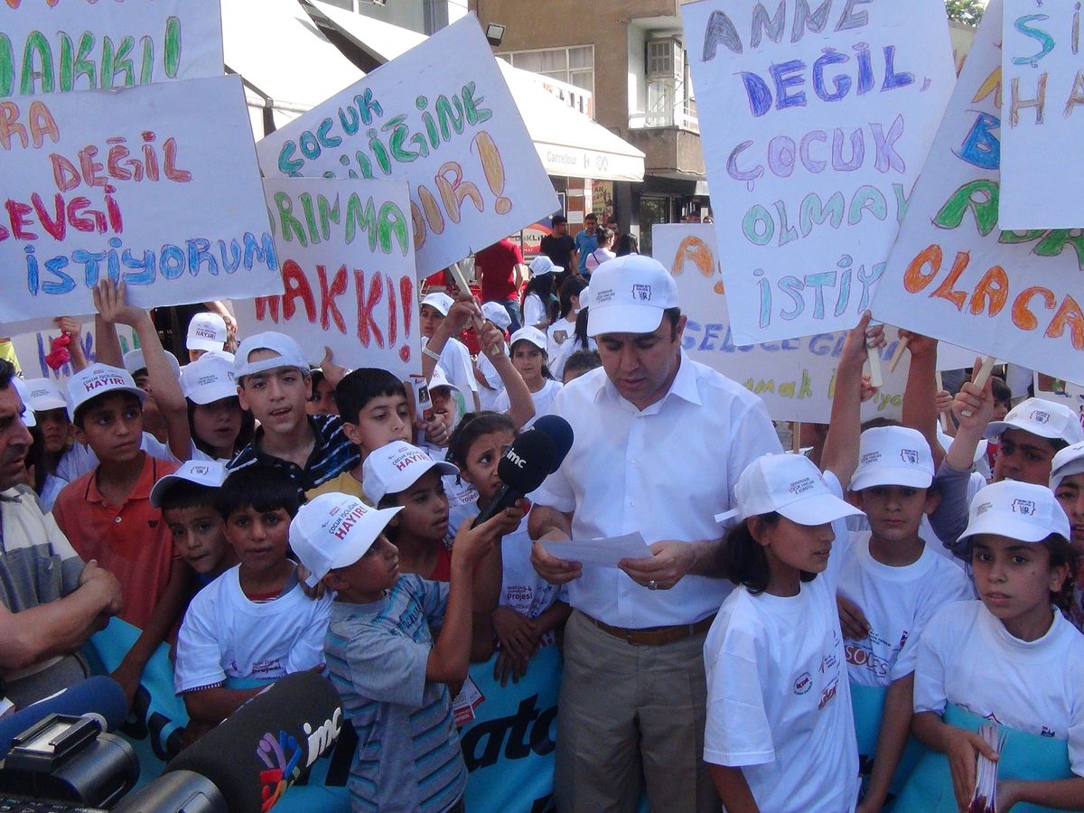 Dünya Çocuk İşçiliği ile Mücadele Günü