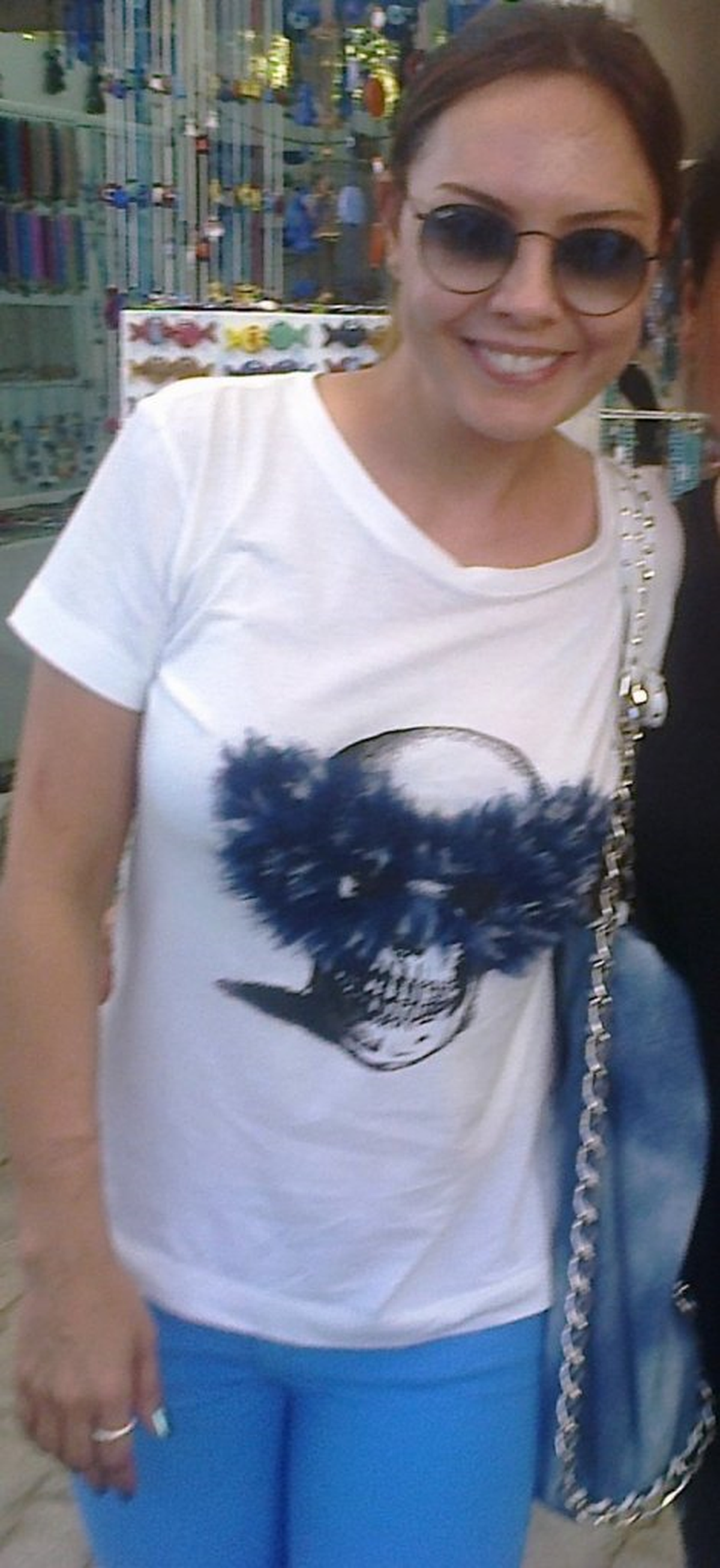 Ebru Gündeş Ev Alışverişinde