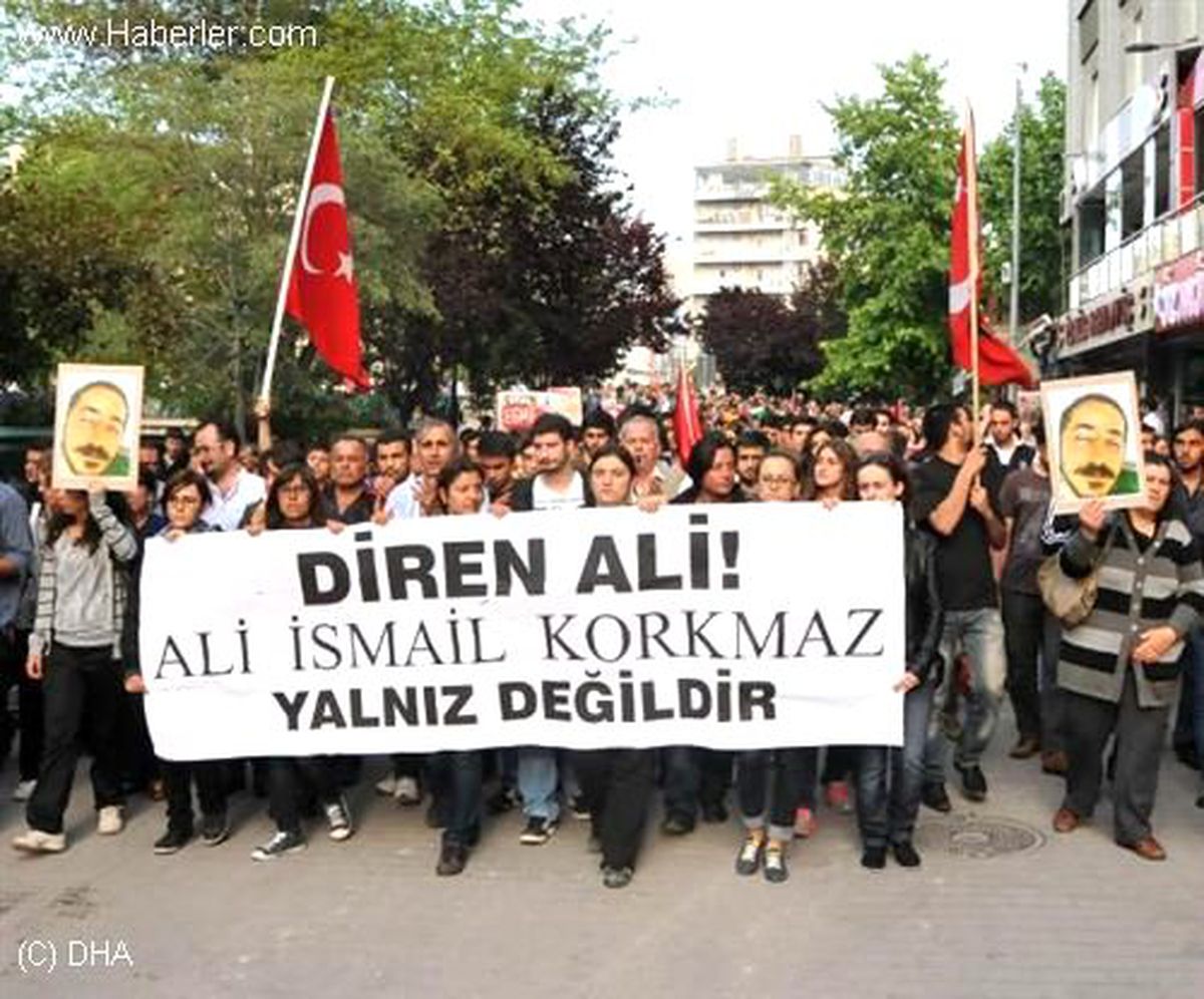Eskişehir\'de Bin Kişi Üniversiteli Ali İsmail Korkmaz İçin Yürüdü