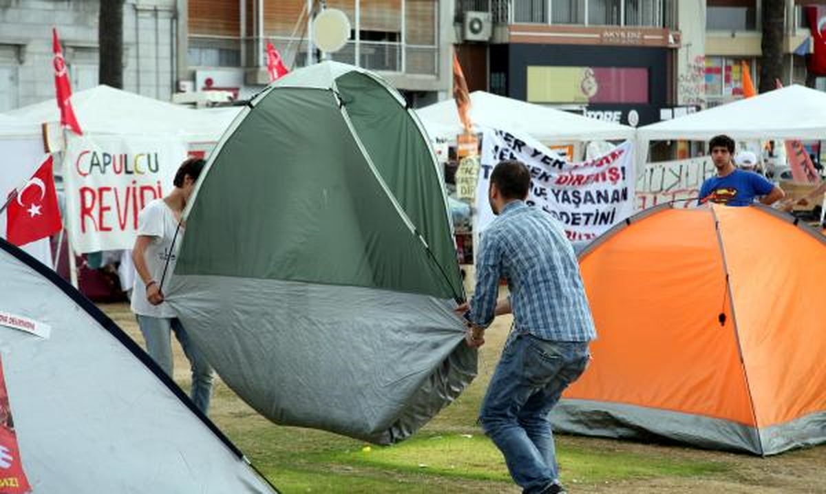İzmir\'de Gezi Parkı\'na Destek Bugünde Sürdü