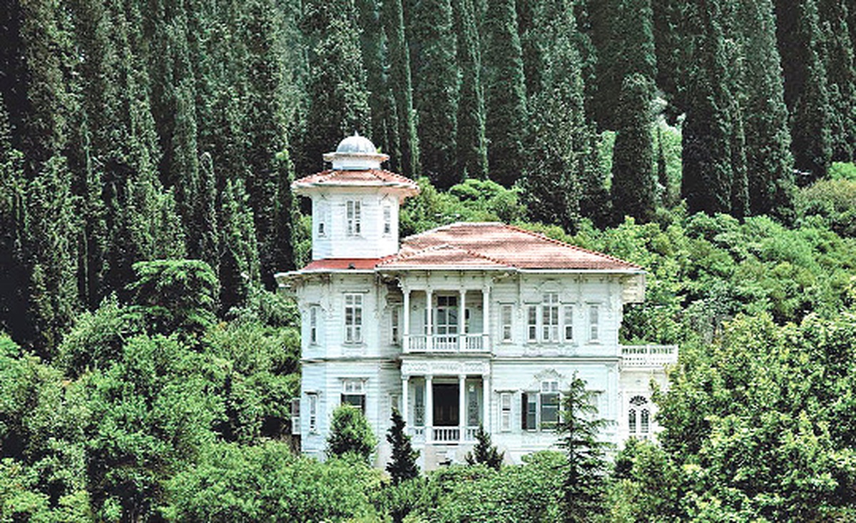 Lüküs Hayatın Lambalı Köşkleri