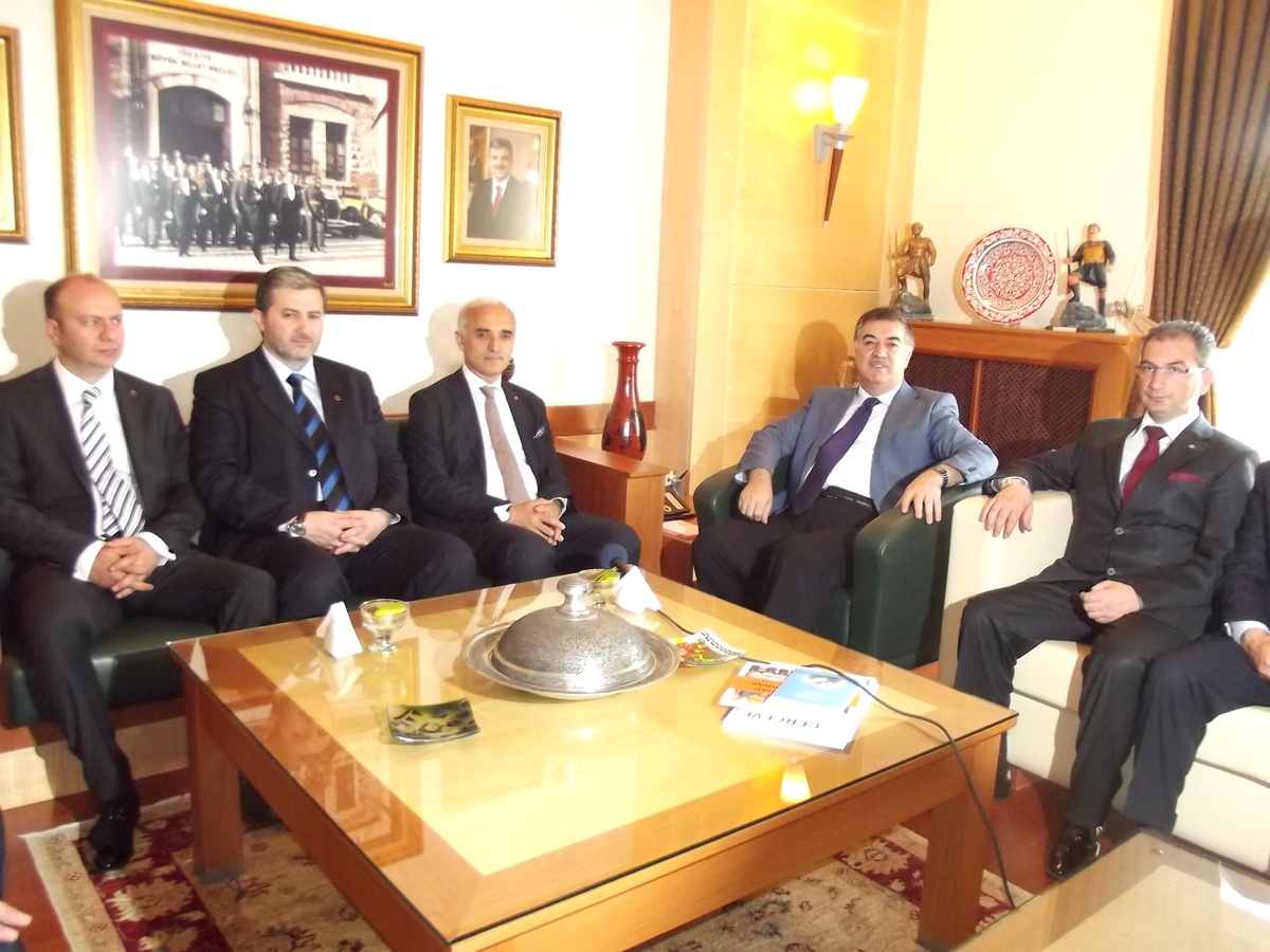 Olpak; 'Birbirimizi Anlamaya İhtiyacımız Var'