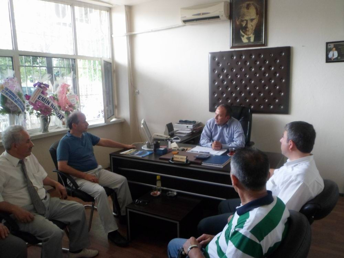 Salihli MHP\'nin Kurum Ziyaretleri Devam Ediyor