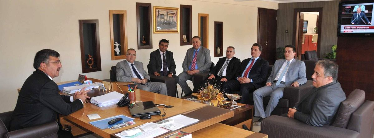 Tse Başkanı Şentürk\'ten Belediye Başkanı Akdoğan\'a Ziyaret