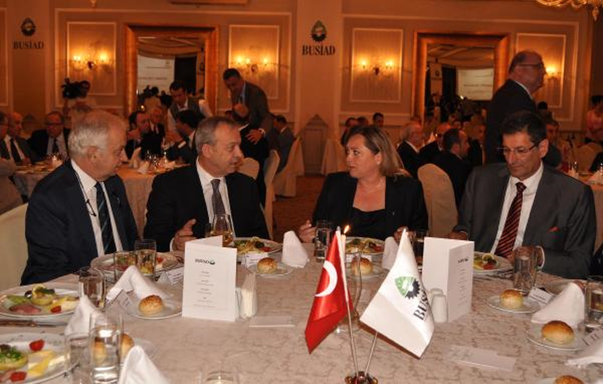 Tüsiad Başkanı Yılmaz: Ülkemizin Dünyadaki İtibarını Zedeleyecek Şekilde Yönetmemeliyiz