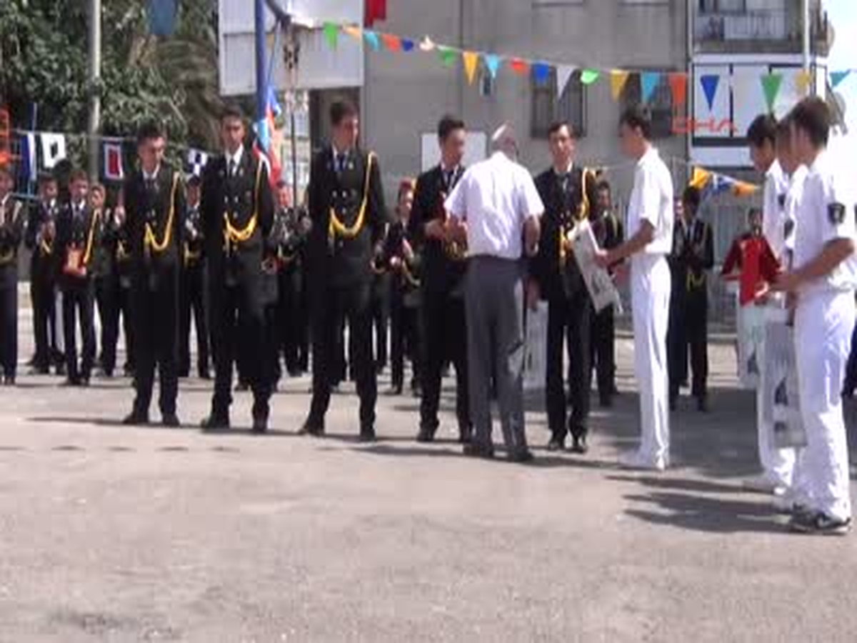 Zonguldak Ereğli Diplomalarını Denizden Aldılar Diplomalarını Denizden Aldılar Zonguldak Ereğli...