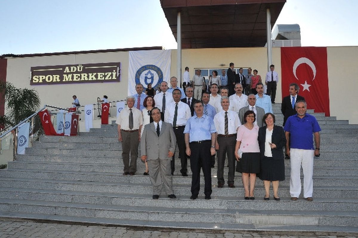 Adü Spor Merkezi Hizmete Açıldı