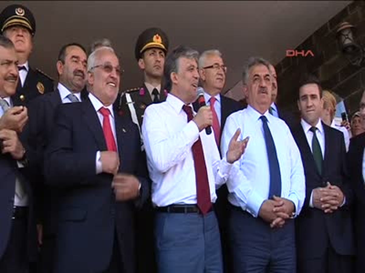 Gül Artvin Deriner Barajını İnceledi