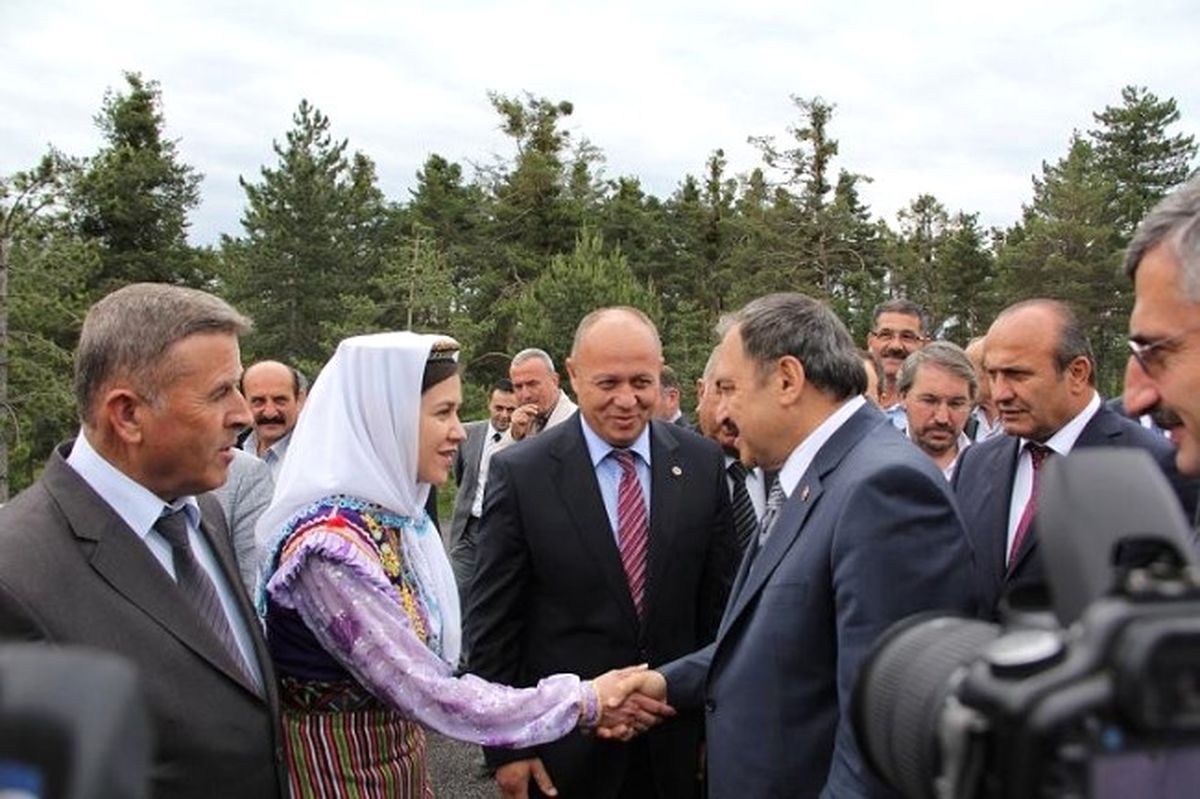 Bakandan Azdavaya Müjde