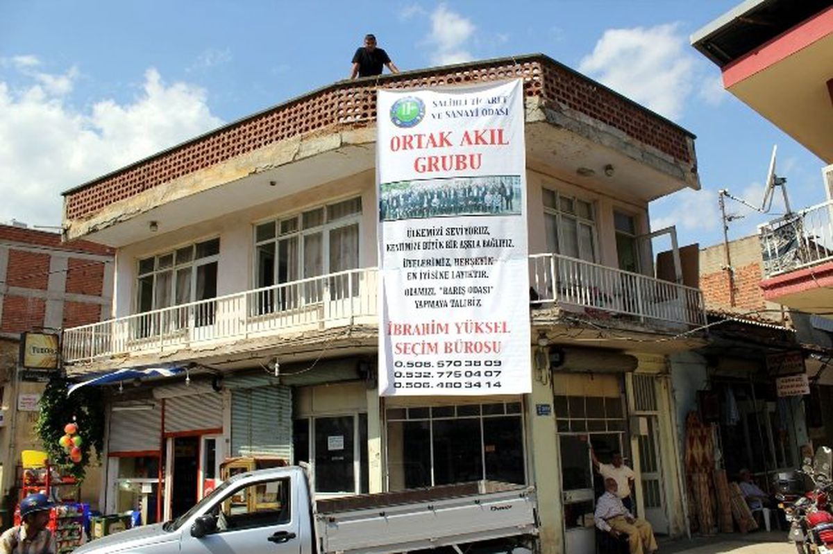 Başkan Adayı Yüksel, Seçim Bürosu Açtı