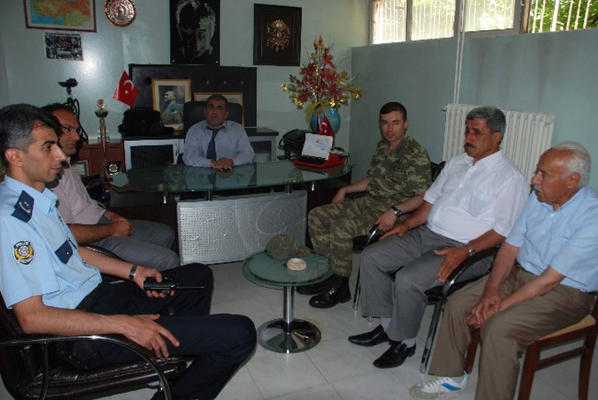 Besni Anadolu Sakatlar Derneği, 18 Engelliye Tekerlekli Sandalye Verdi