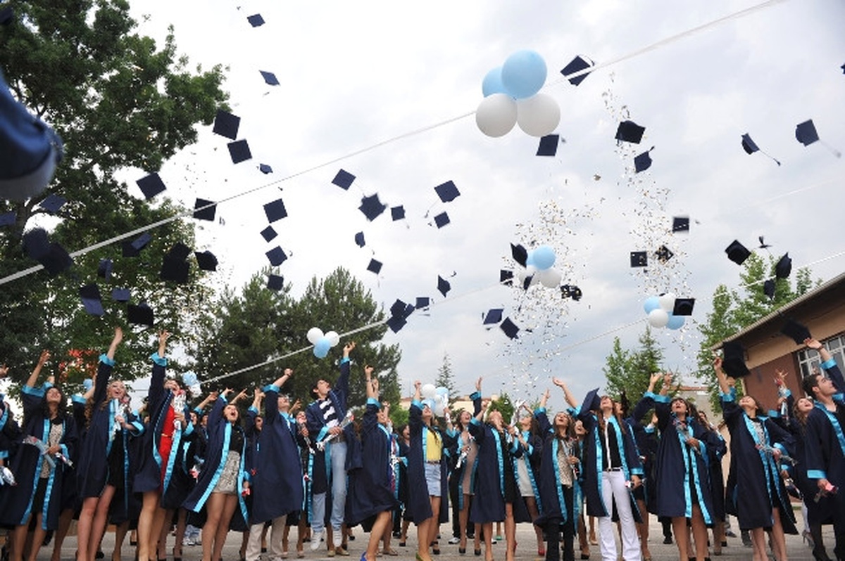 Bozüyük Seramik Meslek Lisesi'nde Mezuniyet Töreni
